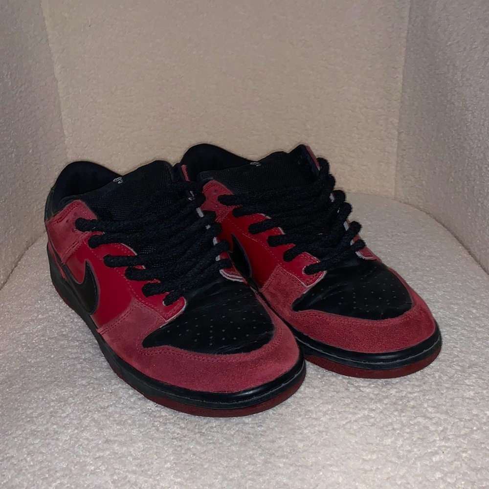 Nike Dunk Low SB “Milli Vanilli”